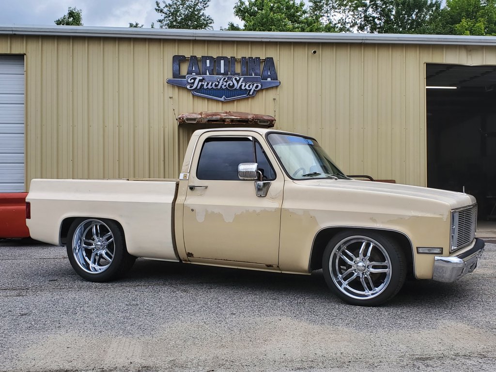 1985 C10 Lowered With S Front And 22 S Rear Gm Square Body 1973 1987 Gm Truck Forum
