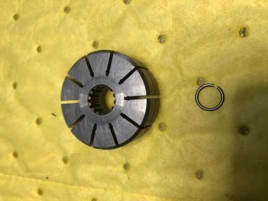 SAGINAW SHAFT RETAINER SNAP RING.jpg