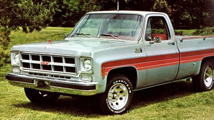 009-old-trucks-1977-gmc-sarge-gray.jpg