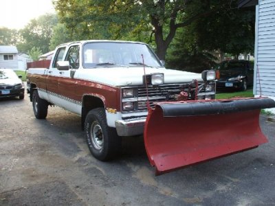 1983 chevy plow.jpg